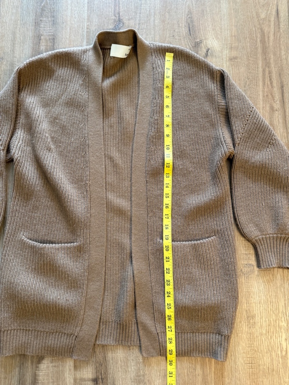 Aritzia Wilfred Free 100% Merino Wool Unwind Cardigan Knit Minimalist Simple XS - Picture 6 of 9